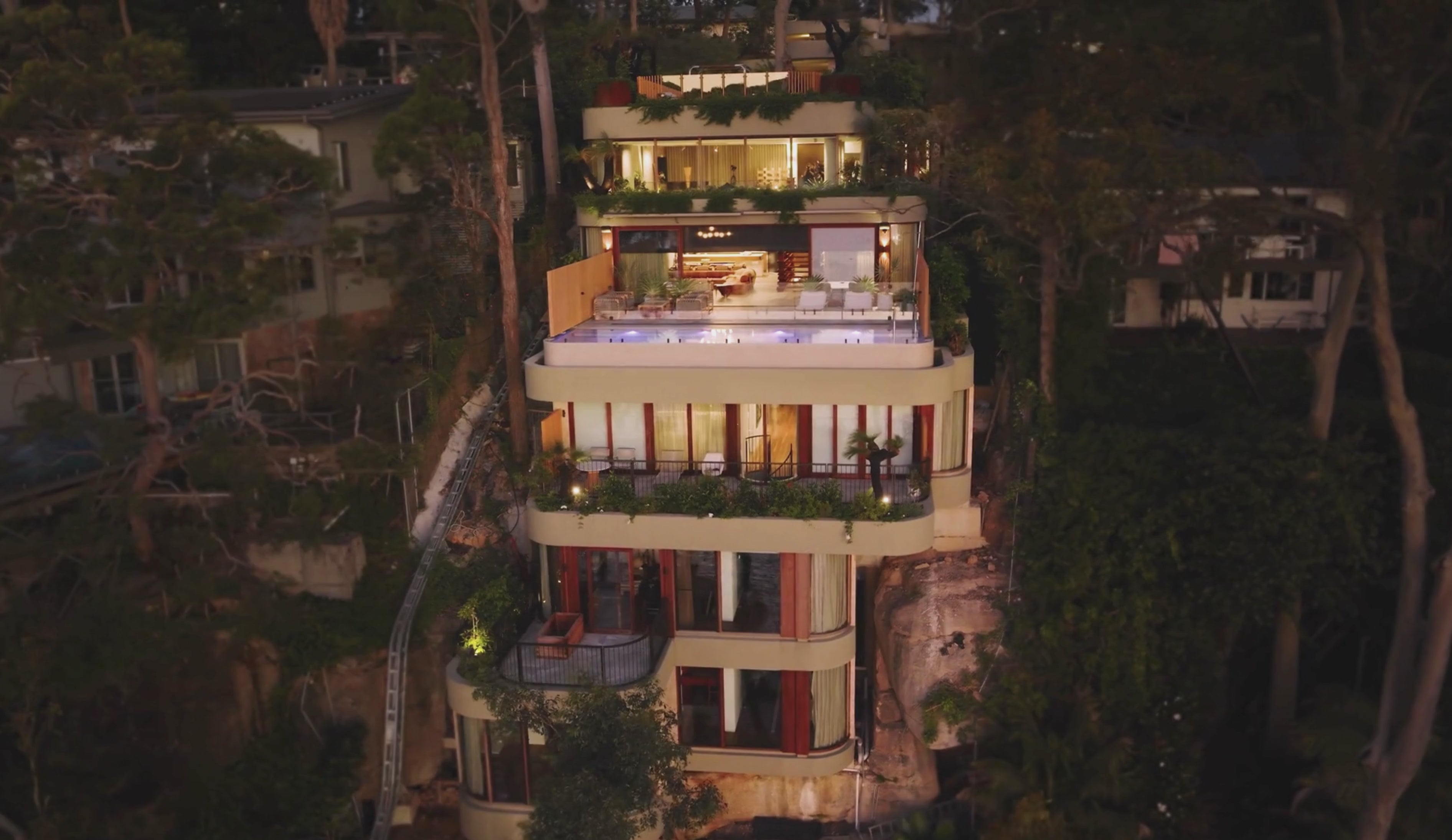 טעינת וידאו: 